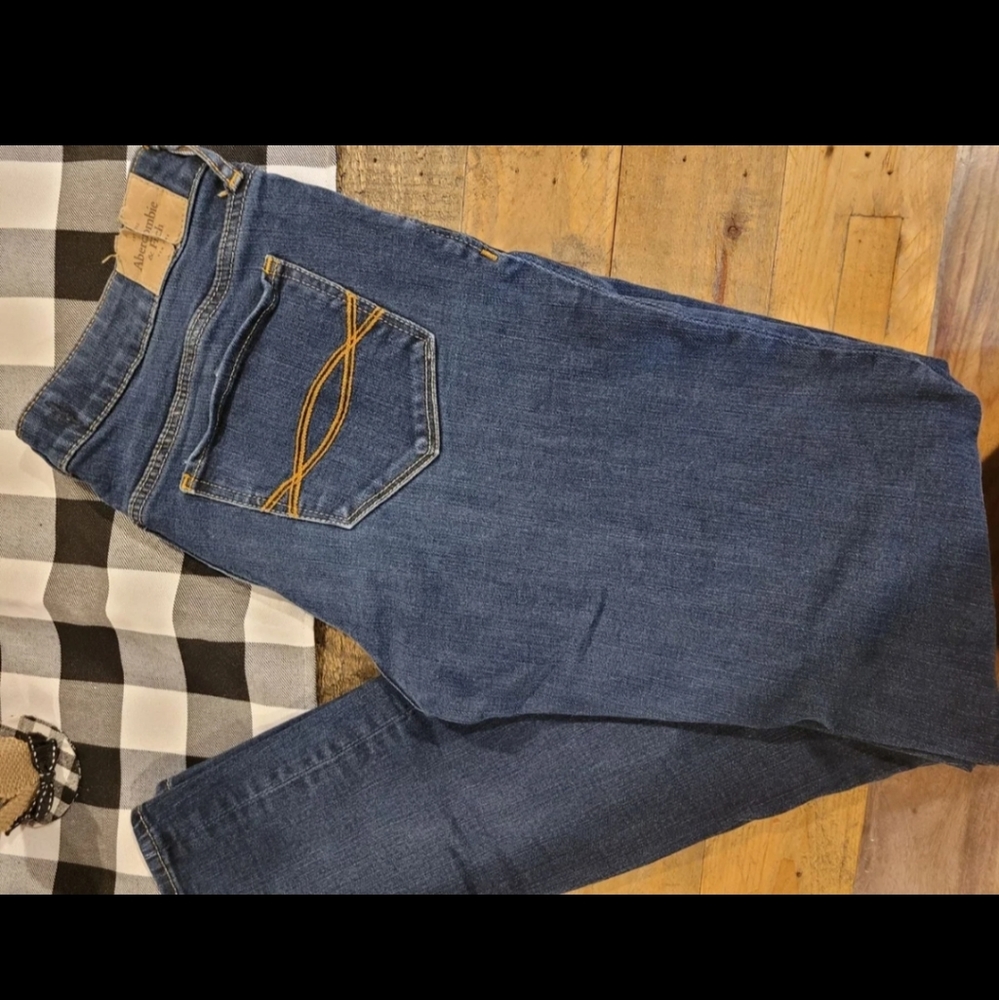 Abercrombie & Fitch A&F Super Skinny Jeans Denim Size 6R